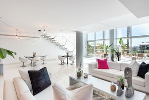 Lobby sitting area