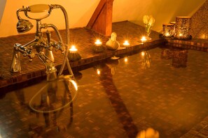 Couples treatment rooms, steam room, Turkish bath, body treatments - Le Mascaret (Blainville-sur-Mer)