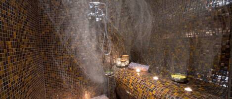 Behandlingsrum för par, Ängbastu och turkiskt bad/hamam