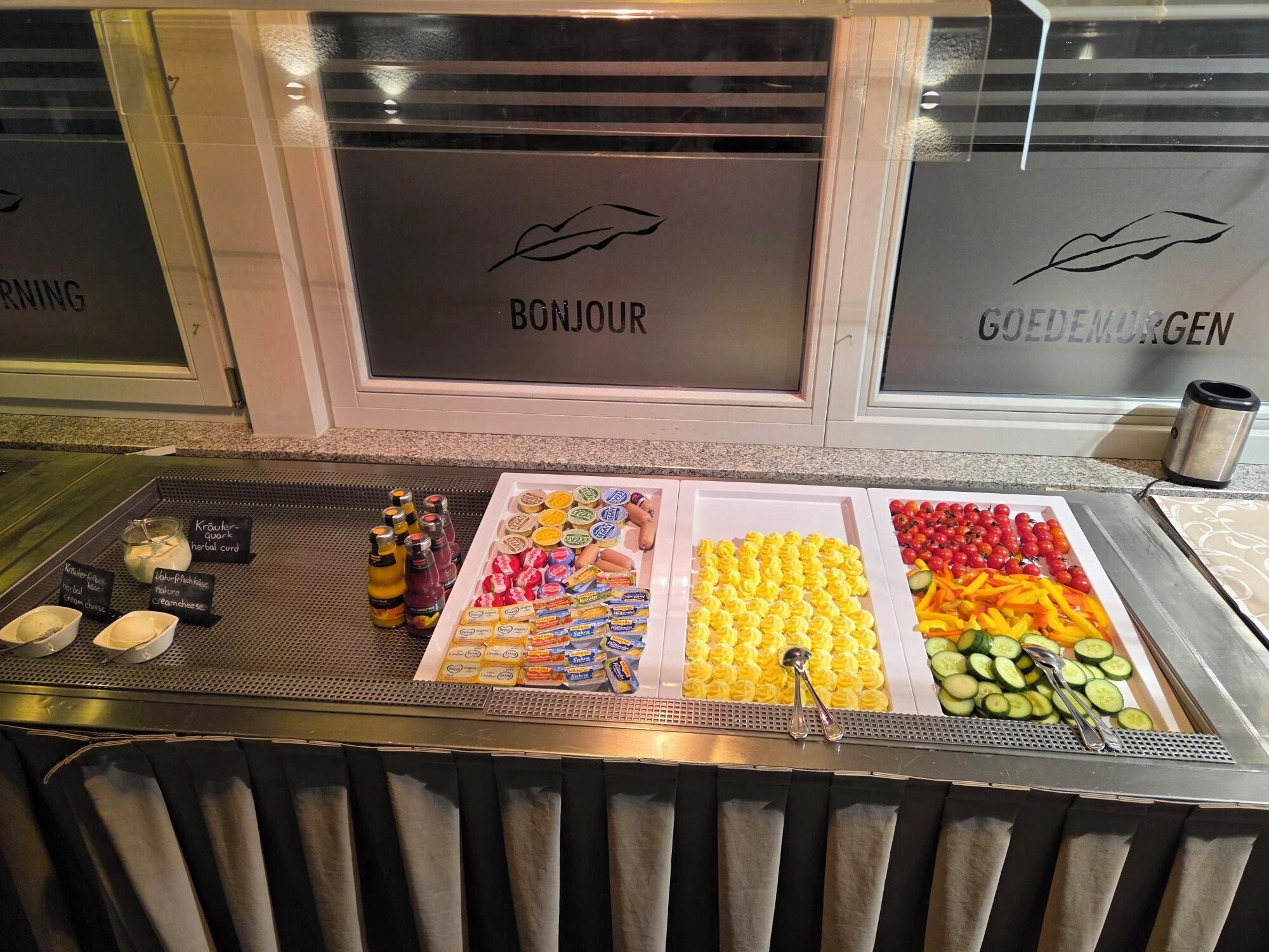 Breakfast buffet