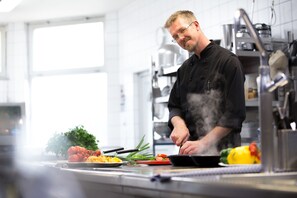 Breakfast, lunch, dinner served; German cuisine, garden views