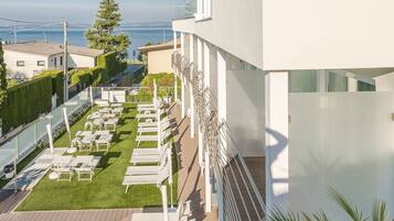 Sundeck