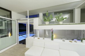 Lobby sitting area - Villa Katy (Bardolino)