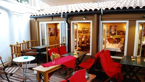 Dining - Nobel Hotel (Tirana)