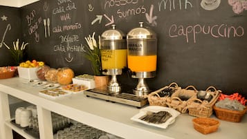 Desayuno continental todos los días (con cargo)