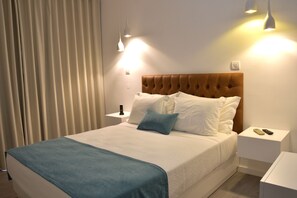 Superior Double Room | Desk, blackout curtains, free WiFi, bed sheets - Hotel Sol Algarve by Kavia (Faro)