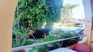 Appartement, 3 slaapkamers | Uitzicht op de tuin