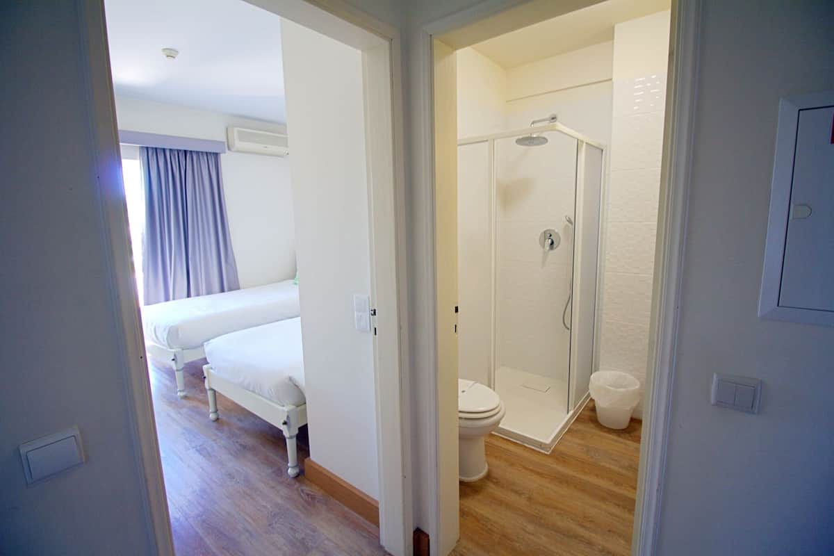 Standard Apartment, 1 Bedroom (4 People) | 1 bedroom, blackout drapes, iron/ironing board, free WiFi