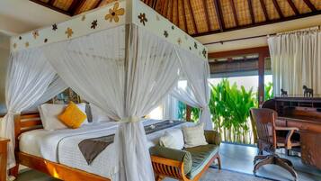 Villa, 2 Bedrooms, Private Pool | 1 bedroom, Frette Italian sheets, premium bedding, down comforters