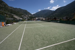 Tennis court