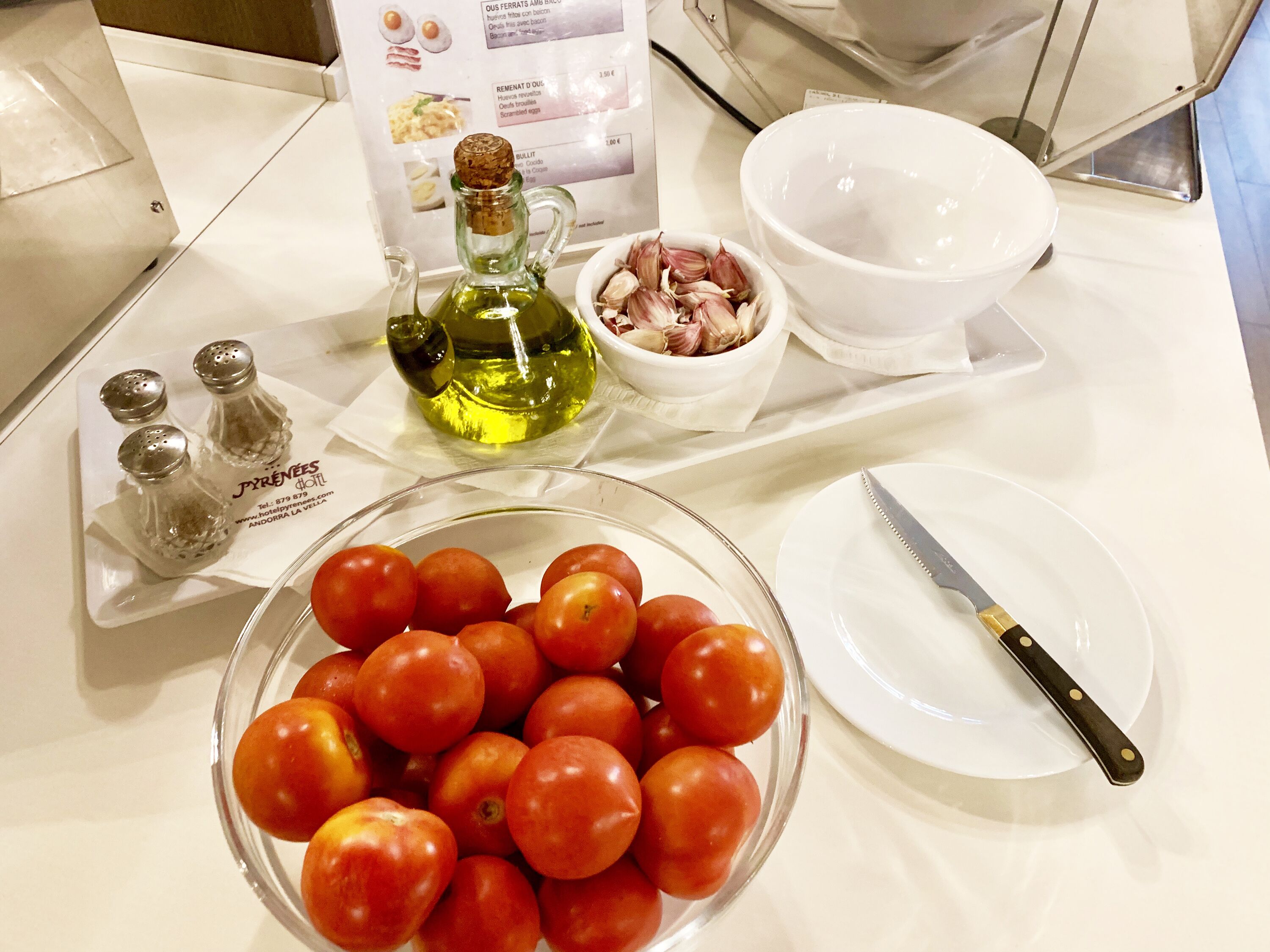 Daily buffet breakfast for a fee