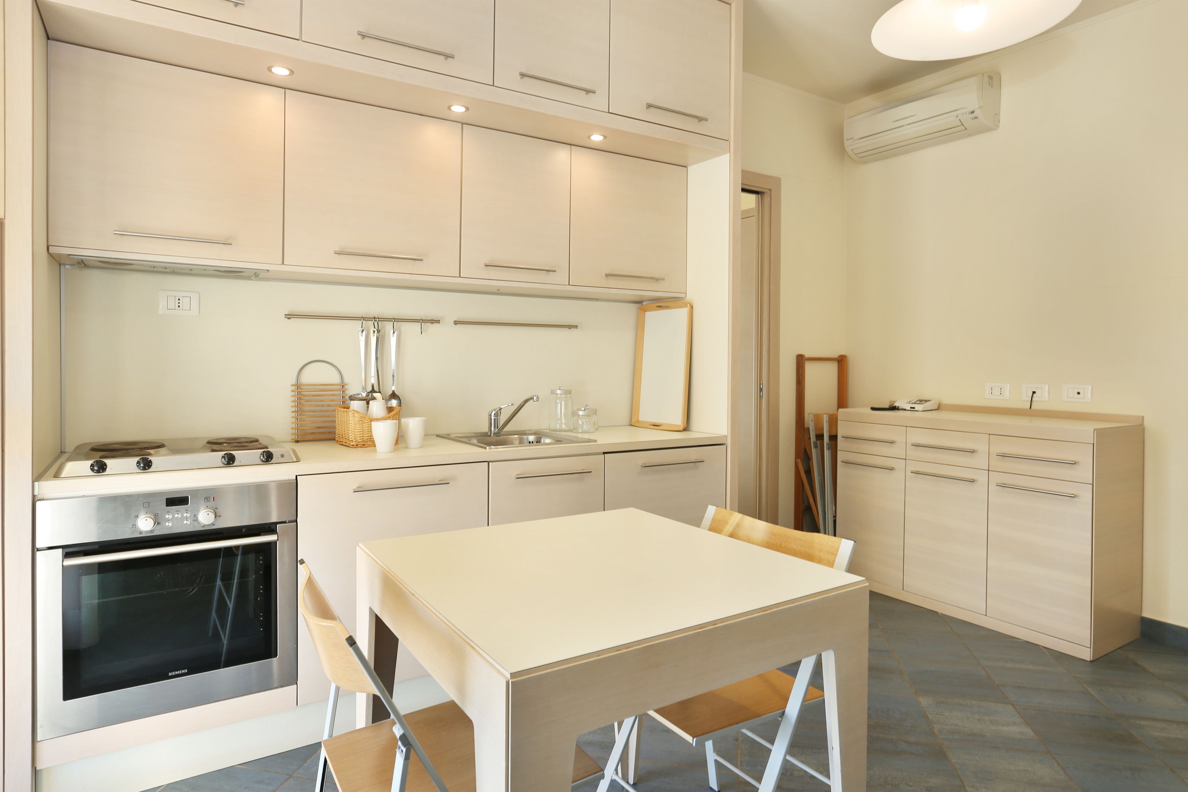 superior apartment, 1 bedroom, balcony, sea view | private kitchen