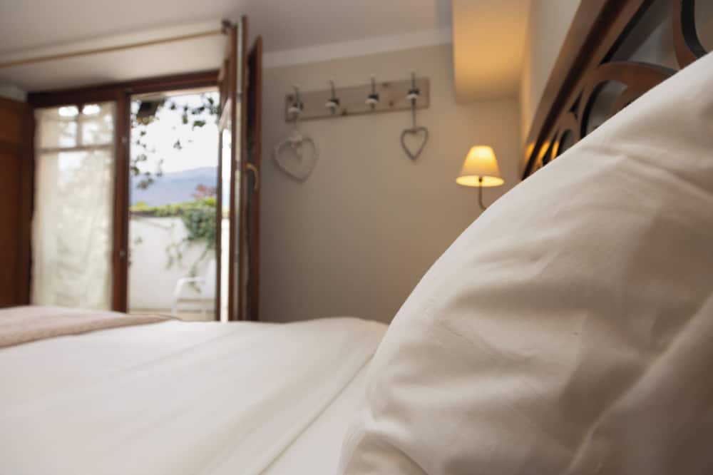 Room & Breakfast La Dimora