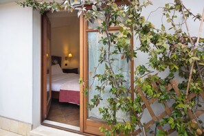 Deluxe Room, Terrace | Terrace/patio