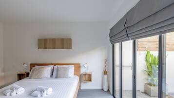 One Bedroom Garden Apartment - type B | Minibar, in-room safe, desk, free WiFi