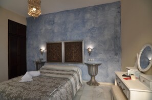 Double Room | In-room safe, free WiFi, bed sheets - Hostal La Fuente (Córdoba)