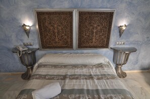 In-room safe, free WiFi, bed sheets - Hostal La Fuente (Córdoba)