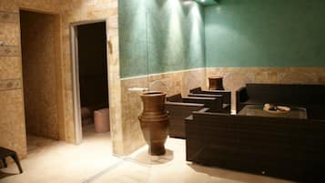 Sauna, baño turco, masajes de tejido profundo, masajes suecos