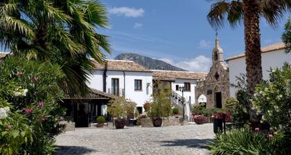 Hotel Cortijo Salinas