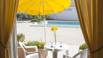 Estudio superior, baño en la habitación (ou Terraço) | 1 habitación