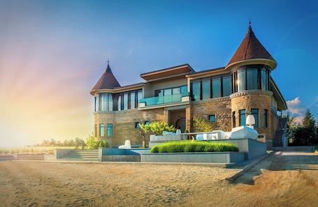 Exterior. Hotel Hunter's Lodge Kamnik