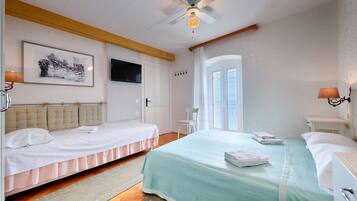 Kamar Triple, ensuite | Kedap suara, setrika/meja setrika, Wi-Fi gratis, dan seprai linen