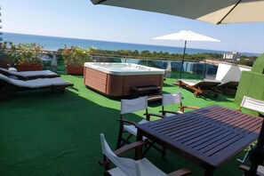 Outdoor spa tub - Cristallo (Lignano Sabbiadoro)
