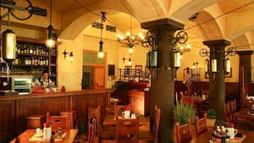 Se sirven desayunos, almuerzos y cenas