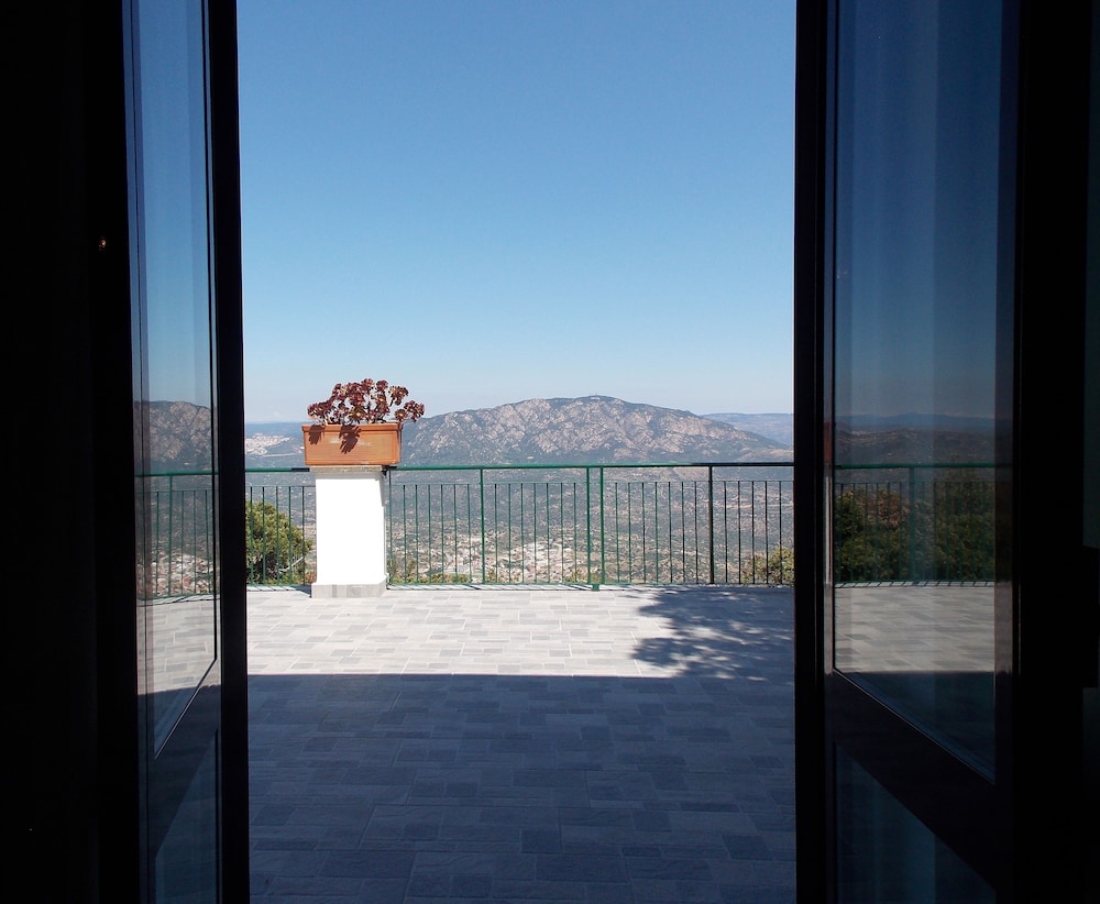 Hotel Ristorante S'Enis Monte Maccione by null