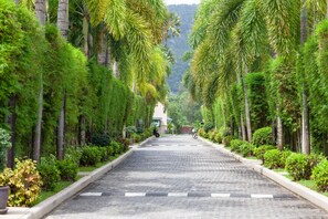 Property grounds - The Residence Resort (Choeng Thale)