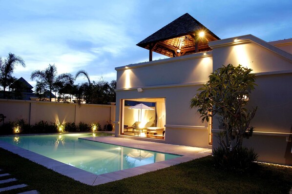 Vila, 3 quartos, piscina particular | Vista do quarto