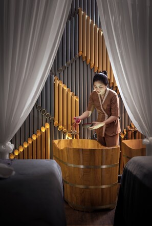 Salas de tratamiento para parejas, sauna y baño de vapor 