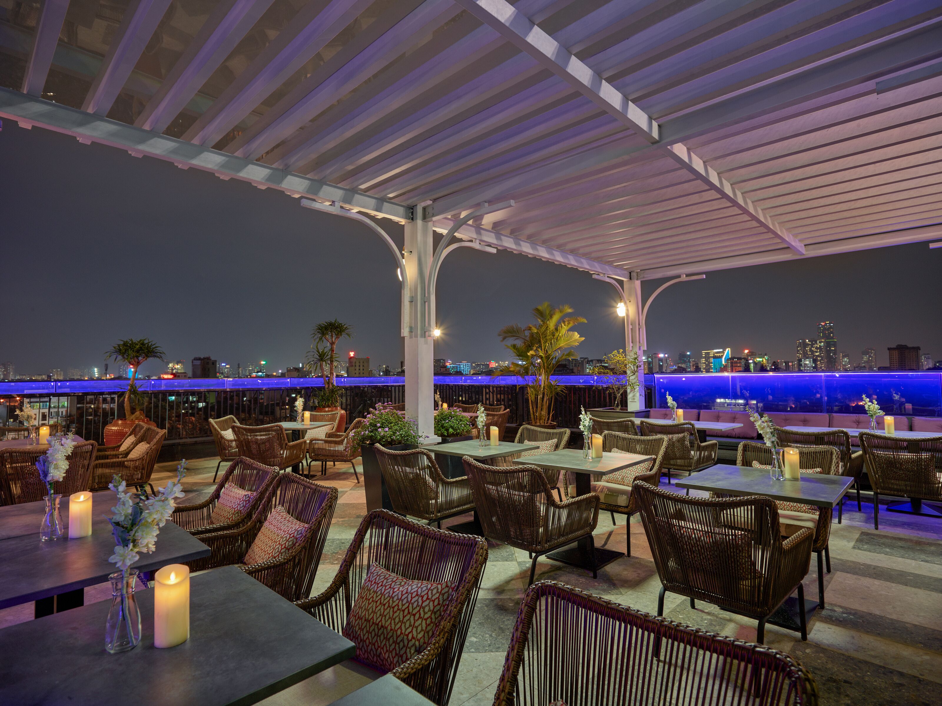 breakfast, lunch, dinner served; local cuisine