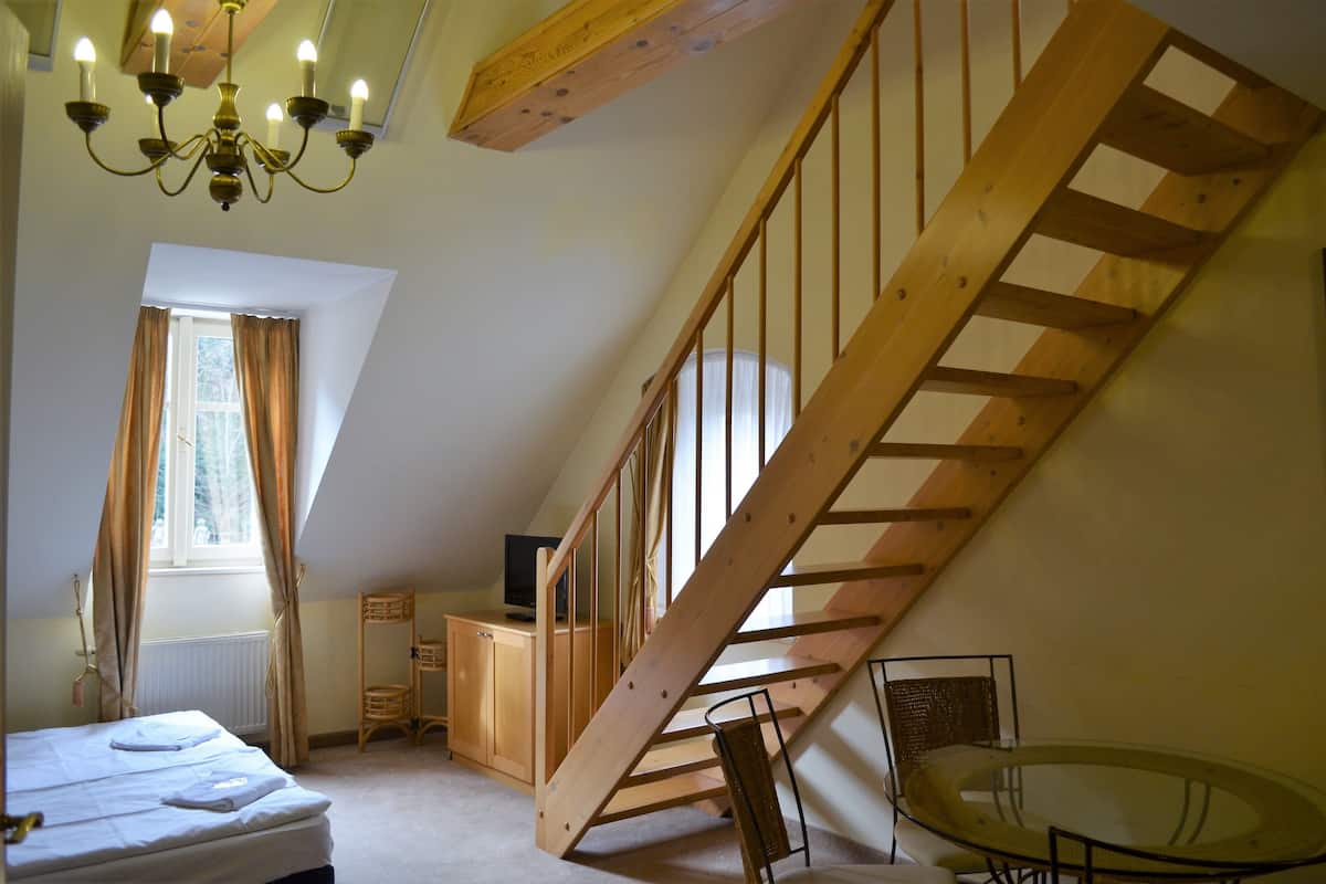 1 bedroom, minibar, in-room safe, individually decorated