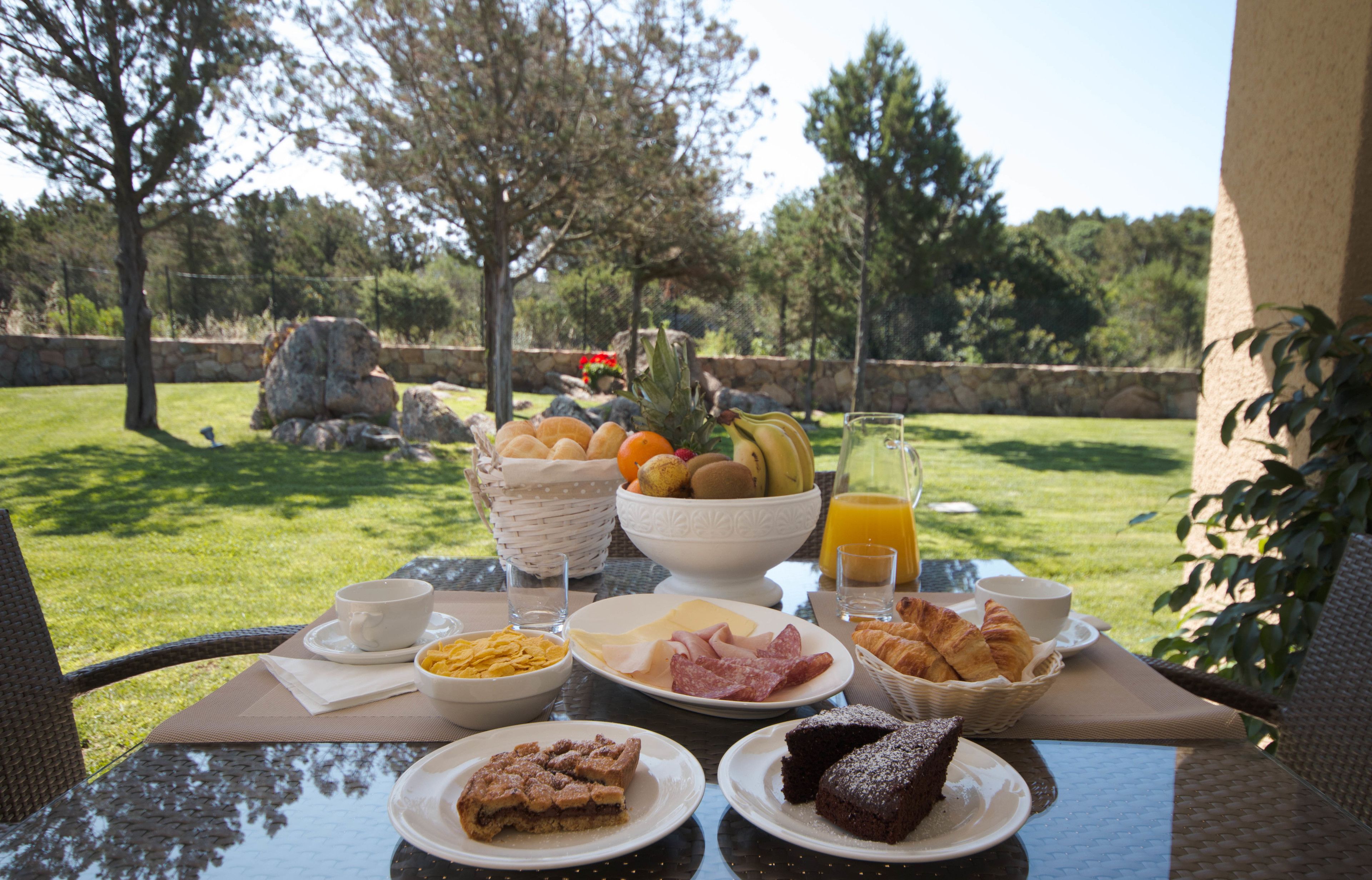 apartment, terrace (garden access) | in-room dining