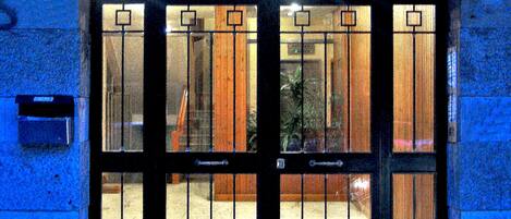 واجهة المنشأة