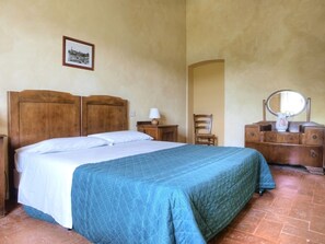 Hochwertige Bettwaren, individuell dekoriert, individuell eingerichtet