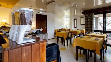 Daily buffet breakfast (EUR 5 per person)