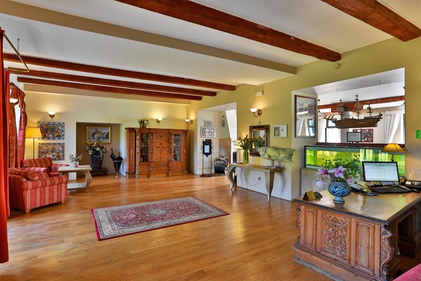 Lobby lounge - Romantic Hotel Mlýn Karlstejn (Karlstejn)