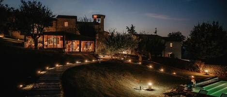 Front of property - evening/night