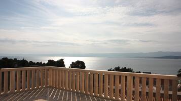 Royal Apartment, Balcony, Sea View | Balcony