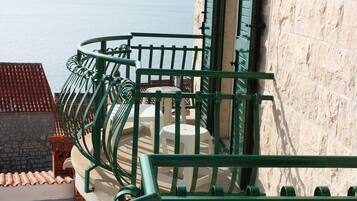 Presidential Apartment, Balcony, Sea View | Free WiFi