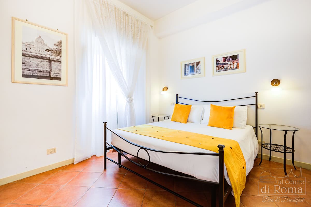 Double Room (Trevi)