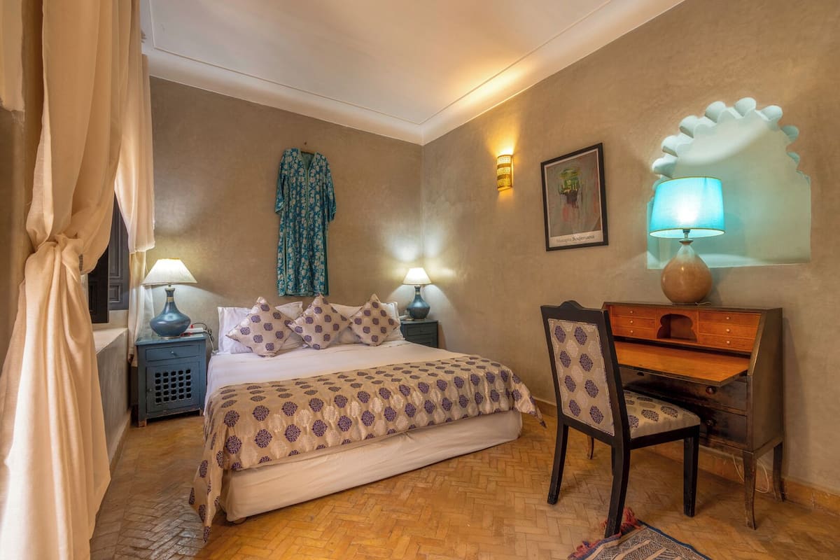 Superior Double or Twin Room | Dihias secara berasingan, dilengkapkan perabot secara berasingan