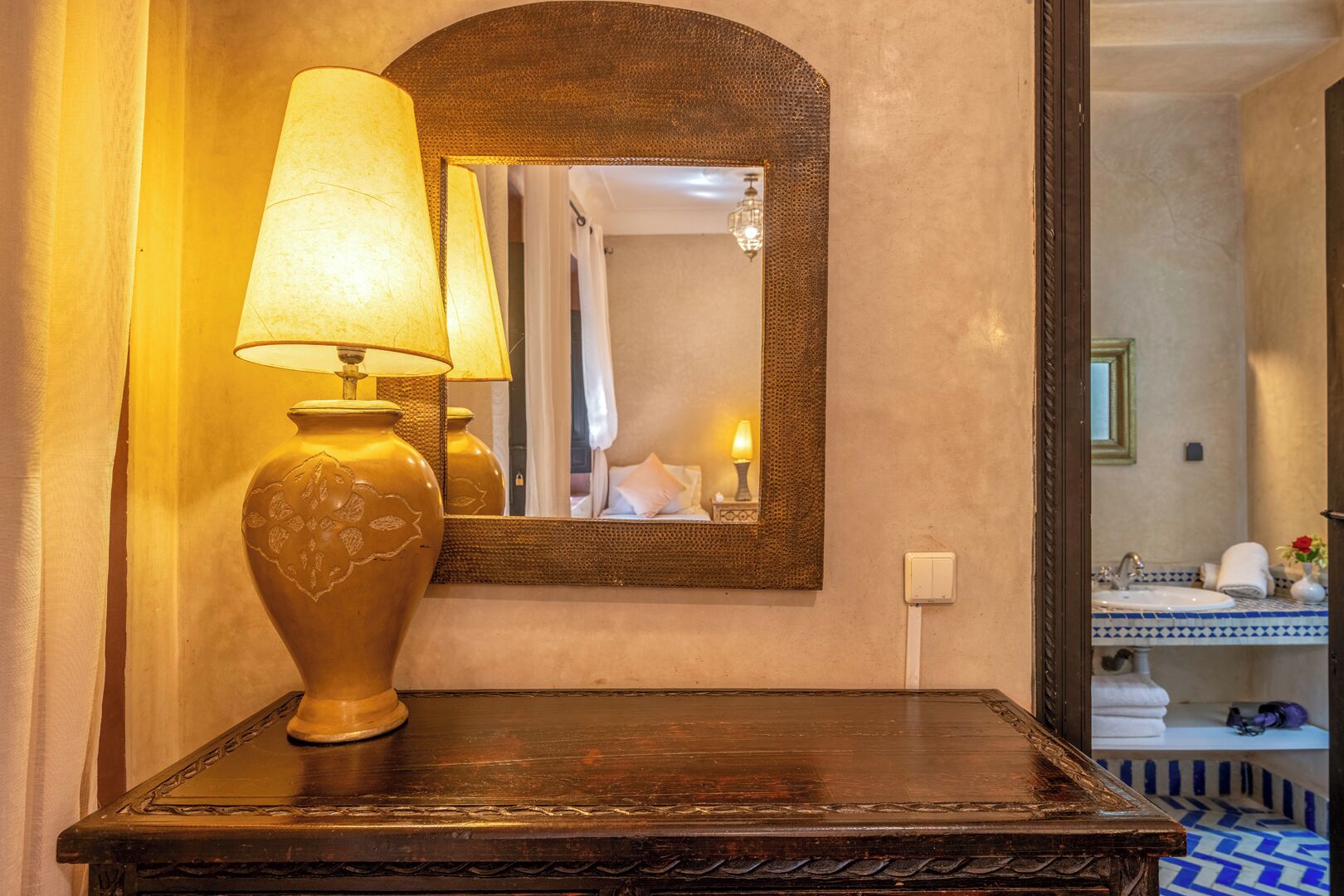 Photo - Riad Saba