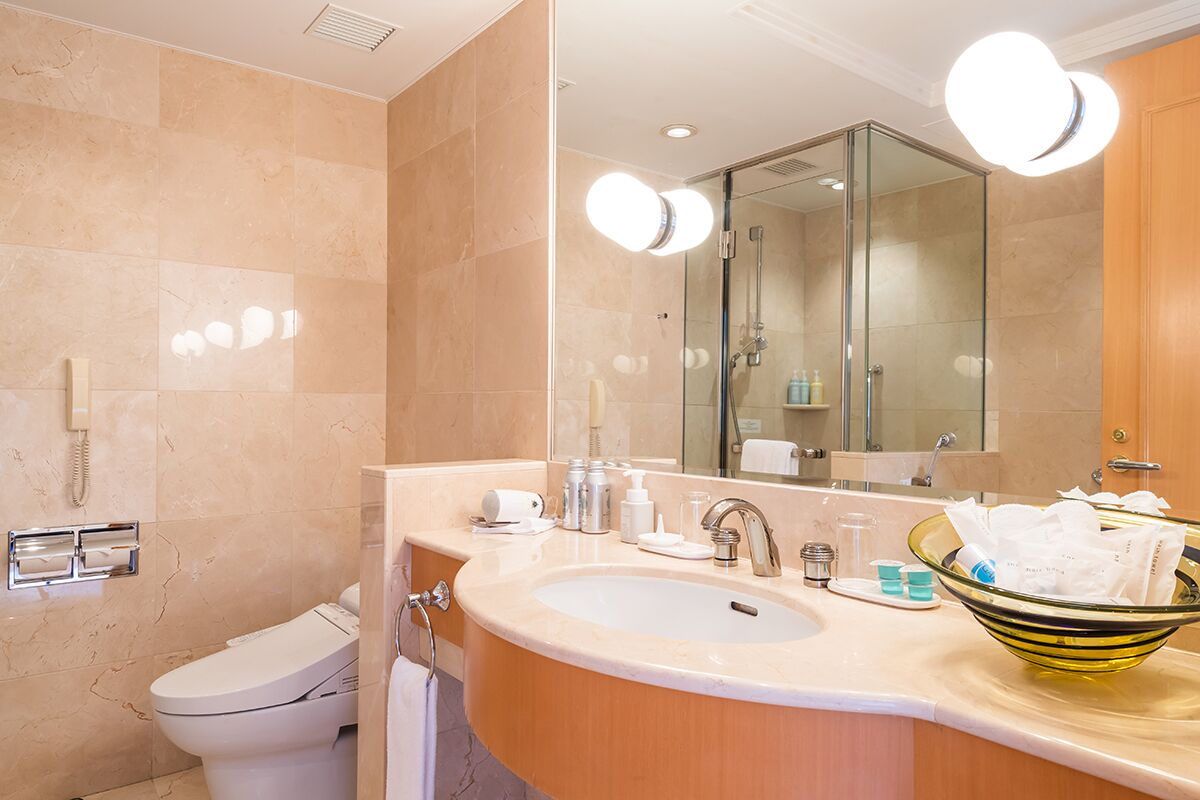 1 bedroom, in-room safe, desk, laptop workspace