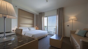Suite junior (Comfort) | 1 dormitorio, minibar, caja fuerte y escritorio