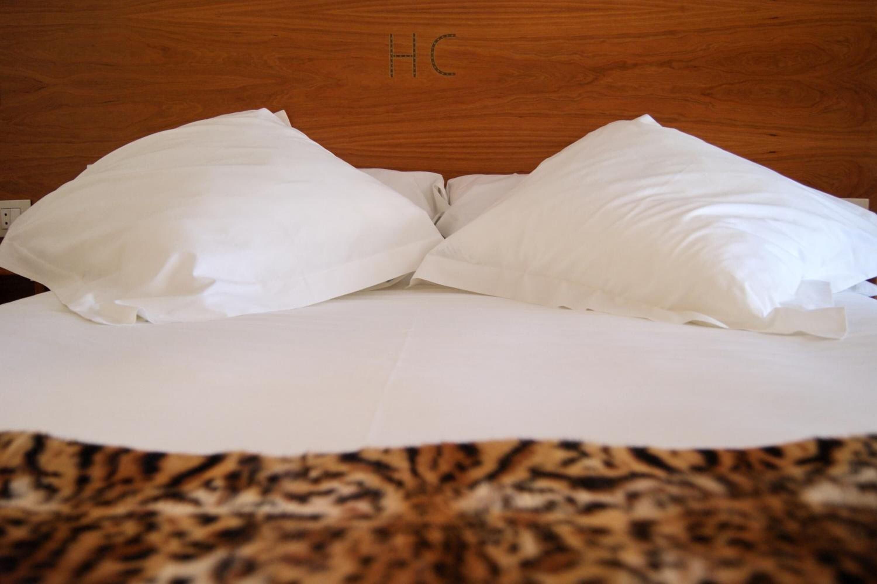 minibar, in-room safe, desk, iron/ironing board