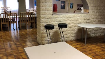 Daily buffet breakfast (EUR 9 per person)