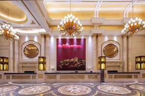 Exterior - Intercontinental Resort Lhasa Paradise by IHG (Lhasa)
